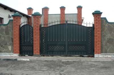 Изготавливаем металлические ворота